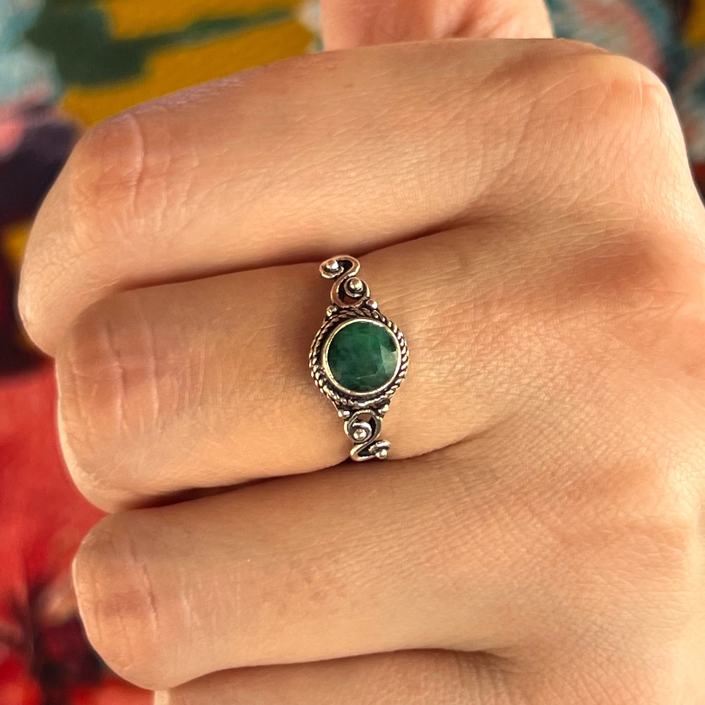 Anillo Esmeralda AGNI | "Amor, sanación emocional y abundancia" | Plata 925