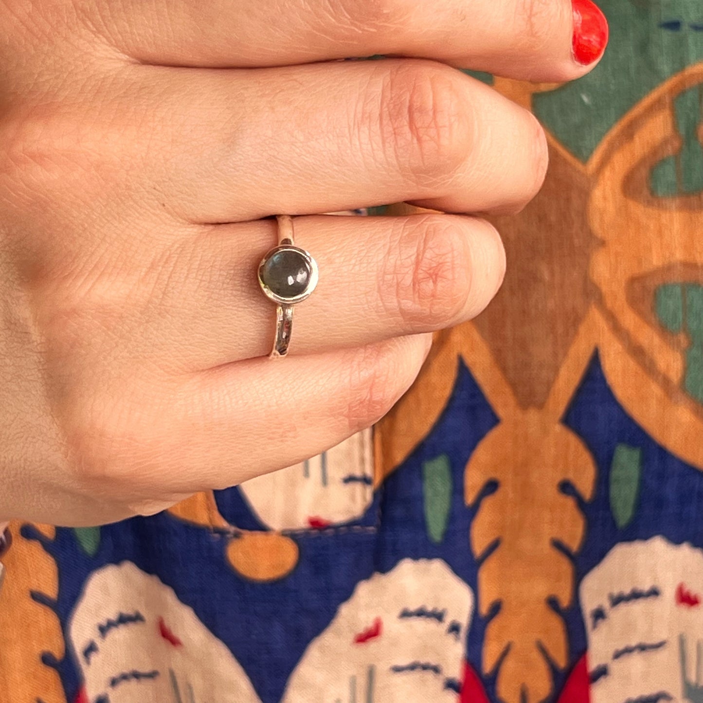 Anillo Labradorita SAMADHI | "Protección, Intuición y espiritualidad"| Plata 925