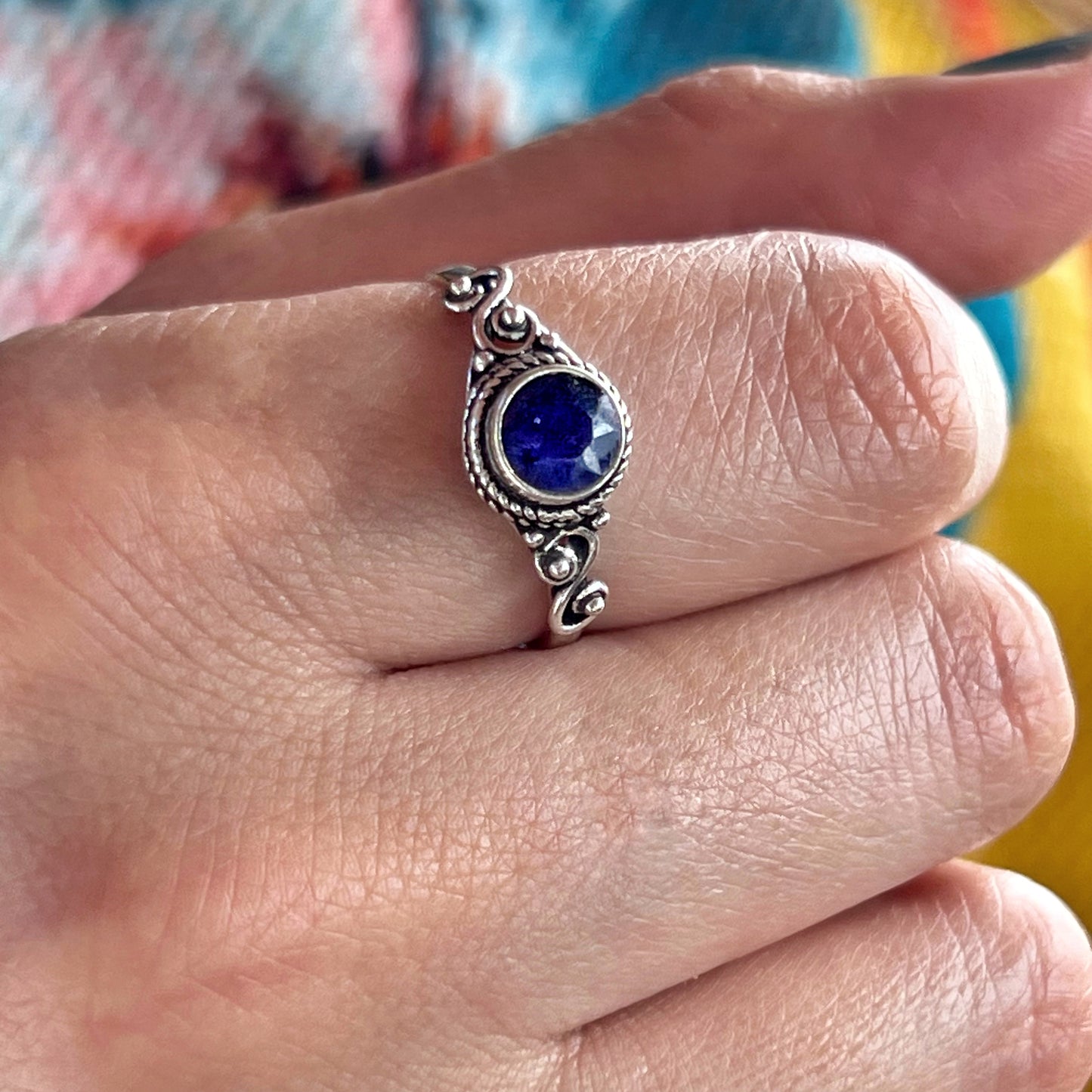 Anillo Zafiro AGNI  | "Intuición, Sabiduría y éxito" | Plata 925