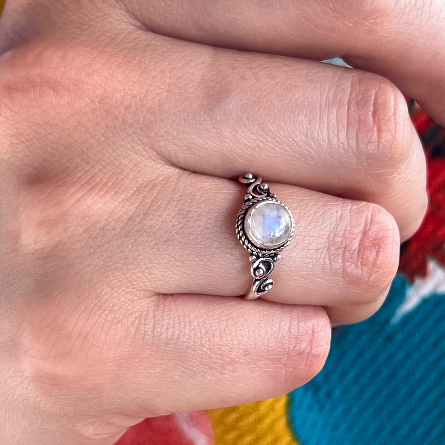 Anillo Piedra Luna AGNI  | "Fluir con los cambios" | Plata 925