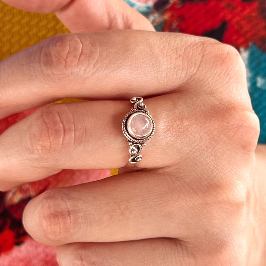 Anillo Cuarzo Rosa AGNI  | "Amor propio y Sanación emocional" | Plata 925