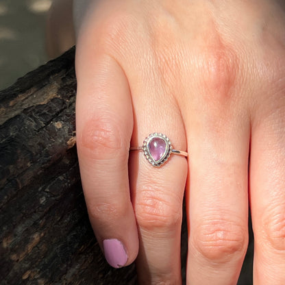 Anillo Amatista BINDU | "Protección, calma y espiritualidad" | Plata 925