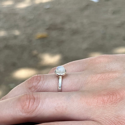 Anillo Piedra Luna PURMINA II  | "Fluir con los cambios" | Plata 925