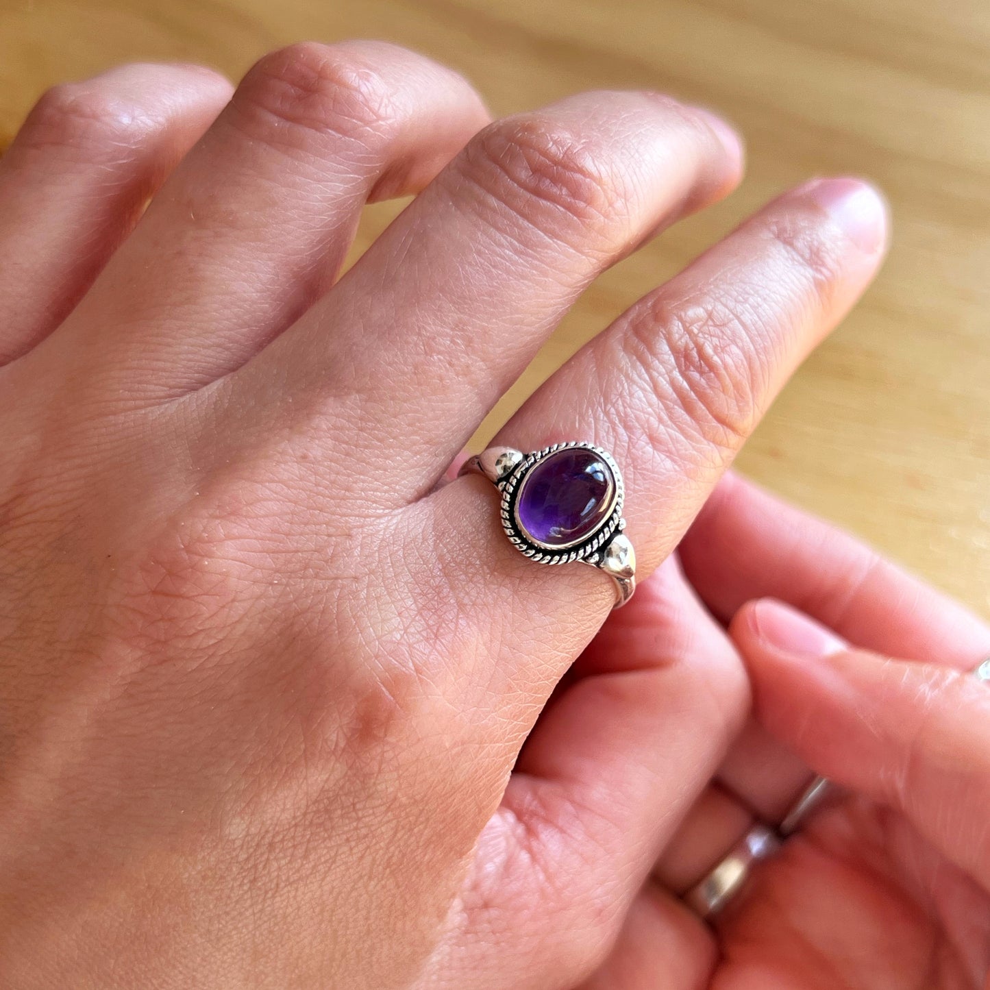 Anillo Amatista KANTI |"Calma y Protección" | Plata 925